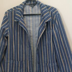Velvet Heart Collections Blue Pepper Navy and Beige Striped Blazer